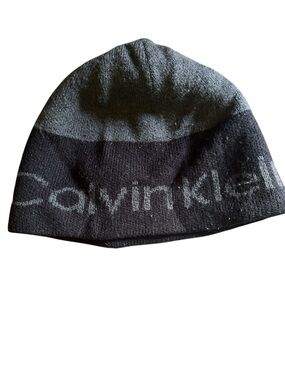 Calvin Klein Two-Tone Gray & Black Logo Knit Beanie